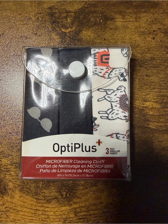 OptiPlus Accessories - OptiPlus Microfiber Eyeglass Cleaners 3 Pack. NEW